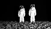 John Wood und Paul Harrison, Bored Astronauts on the Moon, 2011, Video © John Wood & Paul Harrison, mit freundlicher Genehmigung von Von Bartha, Basel