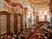 Die prachtvolle Barockbibliothek in Stift Altenburg