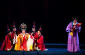 Circle of Chalk ACT (© Chongqing Sichuan Opera Theatre)1