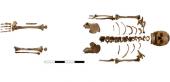 Führung - Siechend und leidend: Krankheiten und Seuchen in Vorgeschichte und Antike - Bild: Skelett der Frau aus der Josefinenhöhle bei Peggau