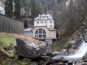 Kraftwerk am Wasserfall