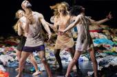 Alain Platel / les ballets C de la B & ­Münchner Kammerspiele, TAUBERBACH © Julian Röder, JU/OSTKREUZ