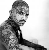 Christian Poveda: El Gangster de Iberia (Mara Salvatrucha), San Salvador, 2008 Der Bandenkrieg der Mara Salvatrucha in El Salvador ©  Christian Poveda / Agence VU', Foto:Christian Poveda