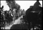 Vormarsch österreichisch-ungarischer Truppen in Galizien, Foto: Franz Pachleitner, 1915 © Österreichische Nationalbibliothek