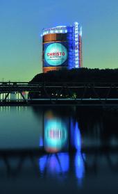 Gasometer Oberhausen, Plakat  Christo, Foto: Günter Bauer 