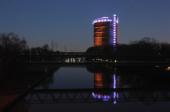 GasometerOberhausenamRhein-Herne-Kanal