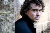 Paul Lewis A credit Jack Liebeck