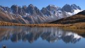 Foto: In einen Film von Christoph Wachter zu sehen: Die Schönheit der Tiroler Bergwelt, hier die Kalkkögel, Filmfest St. Anton a