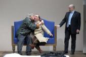 Foto Peter Simonischek (Yvan), Udo Samel (Marc), Gerd Wameling (Serge) in Kunst, Burgtheater