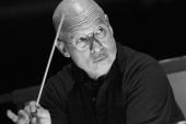 Dennis Russell Davies