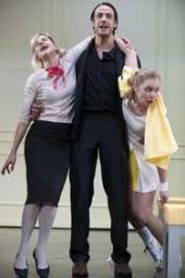 Foto: Einer ist der Dumme: Chris Pichler, Valentin Schreyer, Katharina von Harsdorf