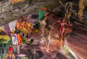 Im Fokus: Monster Chetwynd. Warum malt sie keine Blumen?