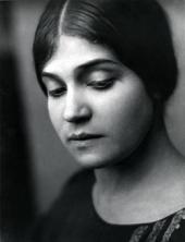 Porträt Tina Modotti, San Francisco, 1921 Foto: Johan Hagemeyer