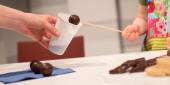 Mozartkugeln formen – Workshop für Kinder