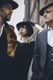 Offene Grenzen FRÄULEIN BLAUBOAD