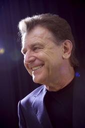Lukas Resetarits, OSTERREICH, Theater Akzent