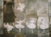 Anna Pawlowa als Sylphide in Les Sylphides, vermutlich vor 1909  Fotoreihe im Waganowa-Akademie, vormals Ort der Kaiserlichen Ba