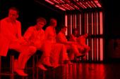 Foto Schwarzes Tier Traurigkeit, Mecklenburgisches Staatstheater Schwerin / E-Werk