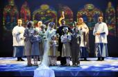 Foto Sieglinde Feldhofer (Maria), Boris Pfeifer (Kapitän Trapp), The Sound of Music, Grazer Oper
