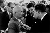 Foto: USSR. Moscow. 1959. Nikita Khrushchev and Richard Nixon