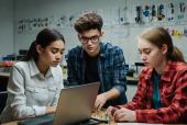 Workshop Sommerprogramm im CoSA - Gaming wie früher