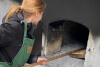 Brotbacken im historischen Backofen